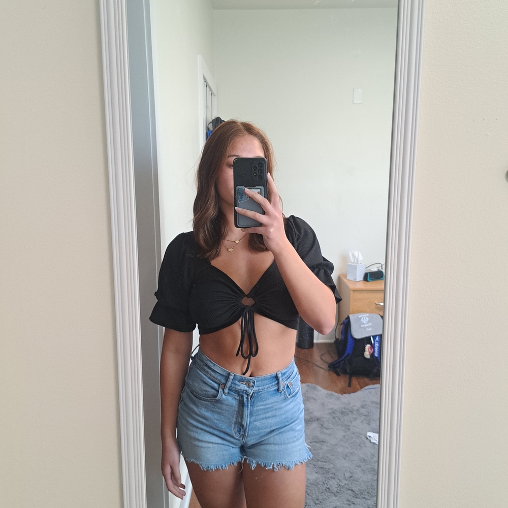 Tie-Front Puff Sleeve Black Crop Top - Women's